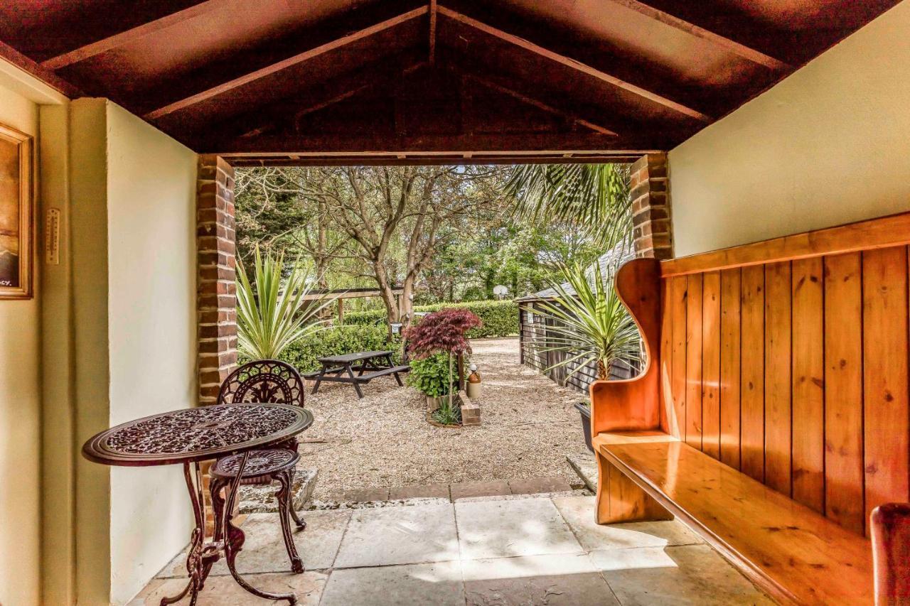 Hunston Mill Self Catering Dog For Free Chichester