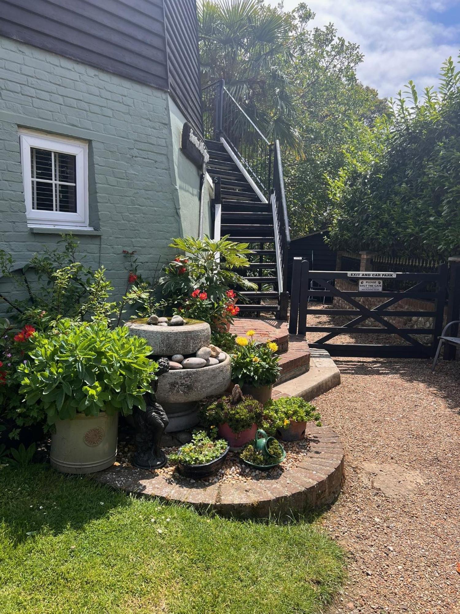 Hunston Mill Self Catering Dog For Free Casa vacanze