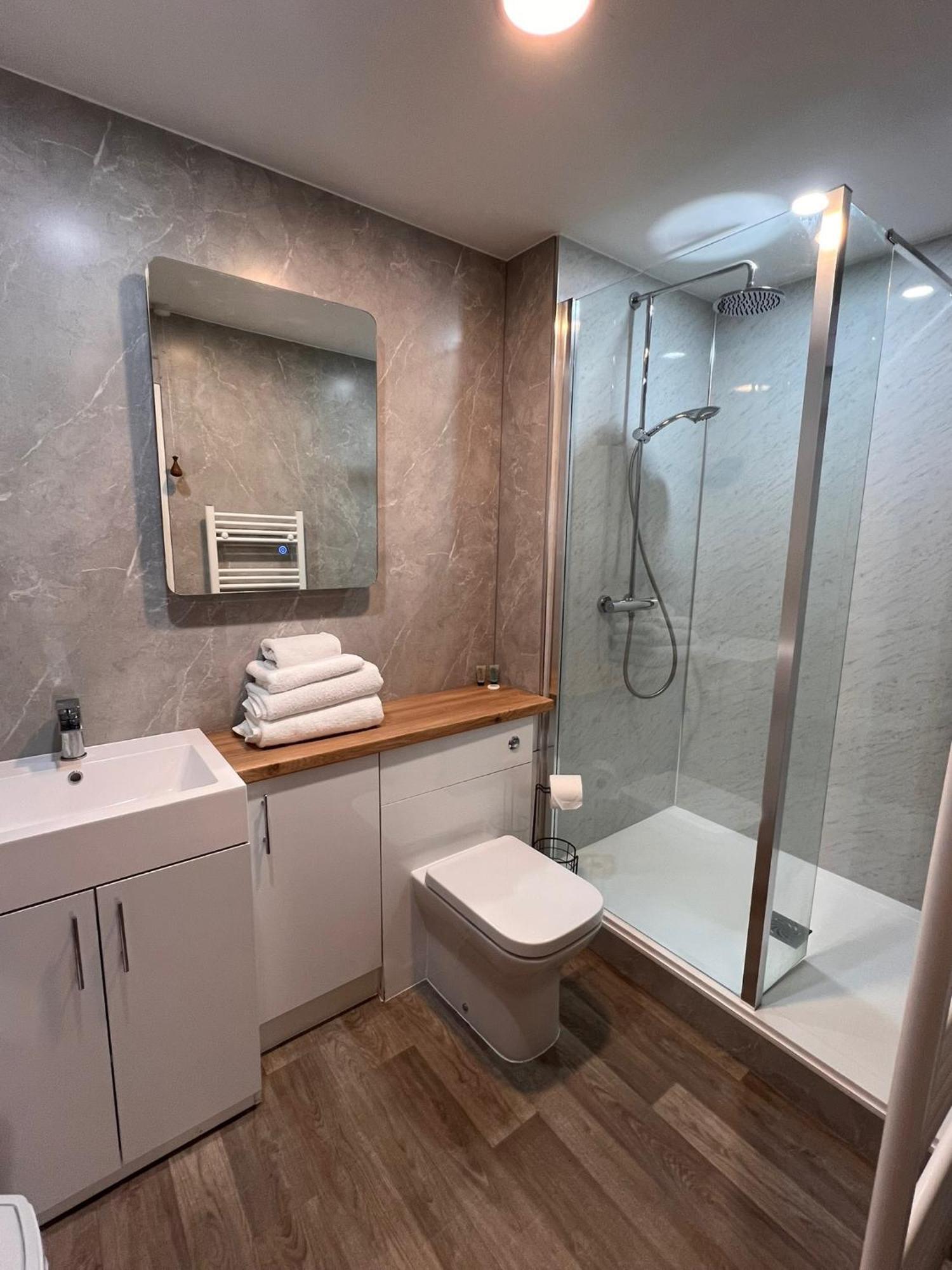 Hunston Mill Self Catering Dog For Free Holiday home *